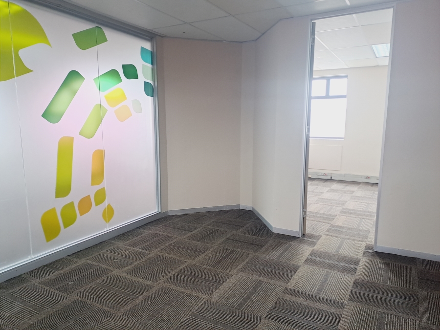 To Let commercial Property for Rent in Bo Oakdale Western Cape